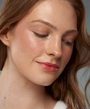 RMS Beauty ReDimension Daily Glow Sheer Highlight Palette