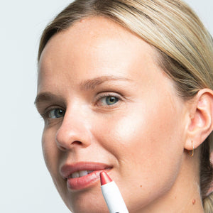 OGEE Tinted Sculpted Lip Oil | Conditioning Lip Color Treatment