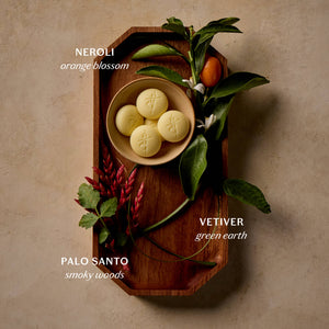 Kate McLeod Palo Santo & Vetiver Pebble | Bath & Shower Oil: Tray of 20