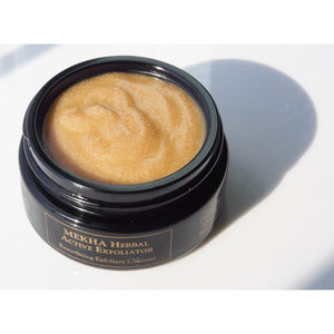 Siam Seas Mekha Exfoliating Cleanser | Dual-active exfoliator for dry, dull skin