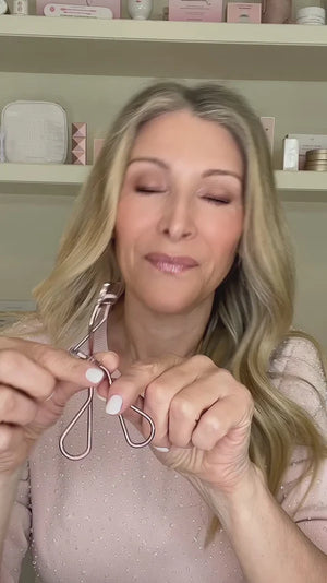 Jenny Patinkin The Big Reveal Eyelash Curler for Hooded and Deep Set Eyes