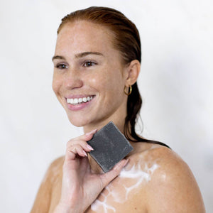 KITSCH - Charcoal Detoxifying Body Wash Bar