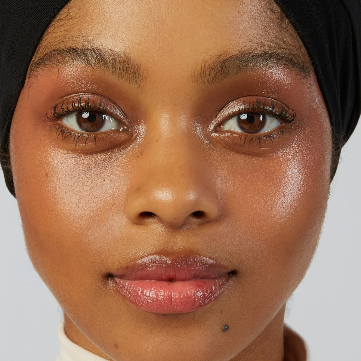 OGEE Sculpted Face Stick | Buildable Blendable Glow Enhancer