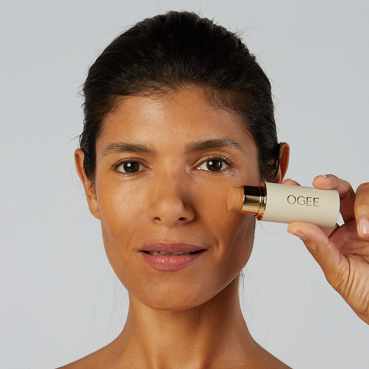 OGEE Sculpted Complexion Stick