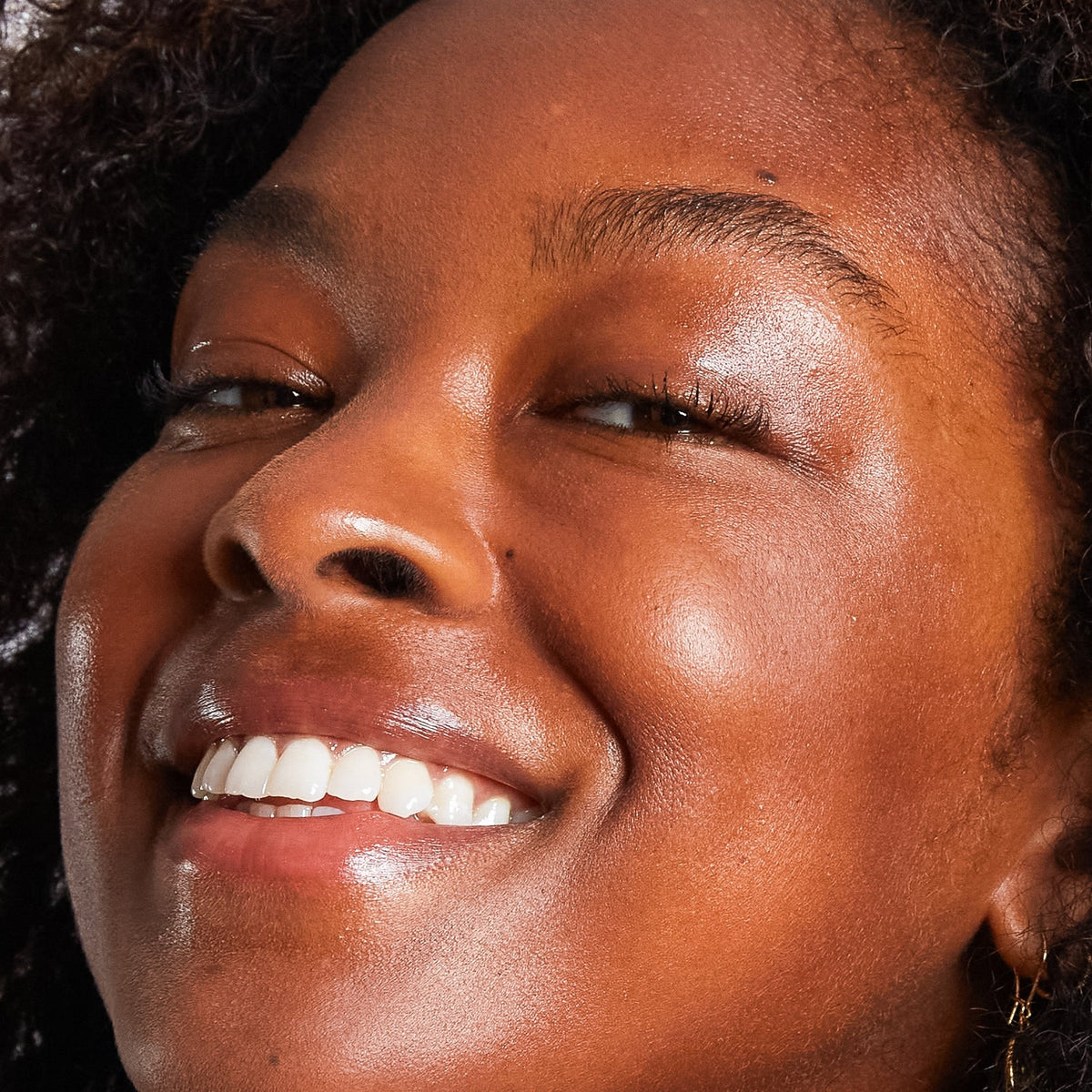 OGEE Sculpted Face Stick | Buildable Blendable Glow Enhancer