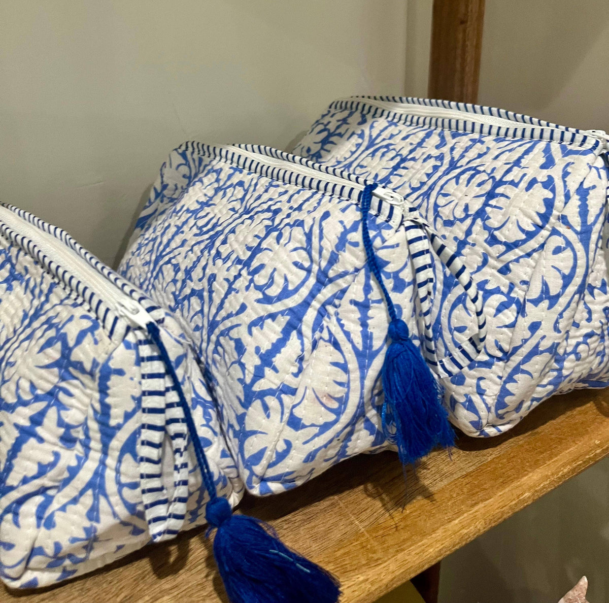 AMRANIS Jaipuri Block Printed Toiletry Bag (Medium Bag)