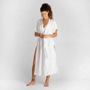 loom.ist Cotton Gauze Long Beach Cover Up | White