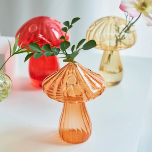 IVORE.GROUP Mini Glass Mushroom Bud Vase | Red