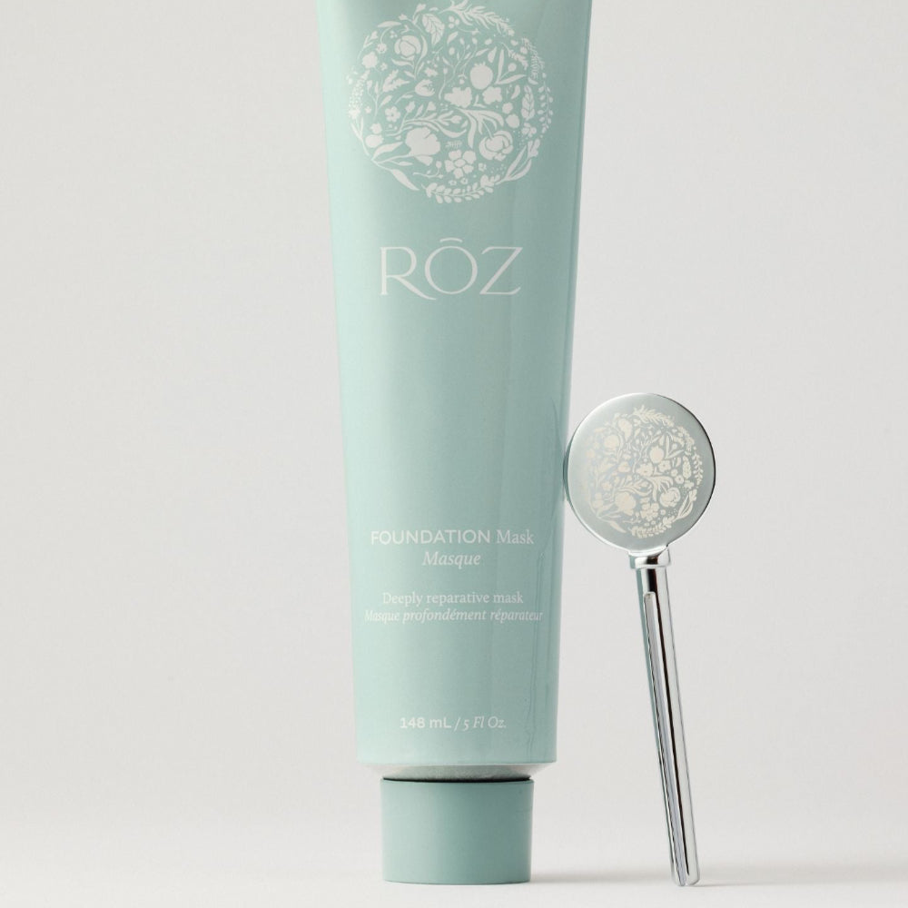 Skincare product with 'ROZ' branding on a light gray background